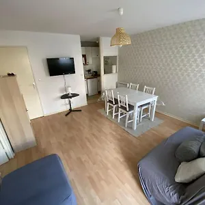 Jusqu'a 4 Personnes Appartement